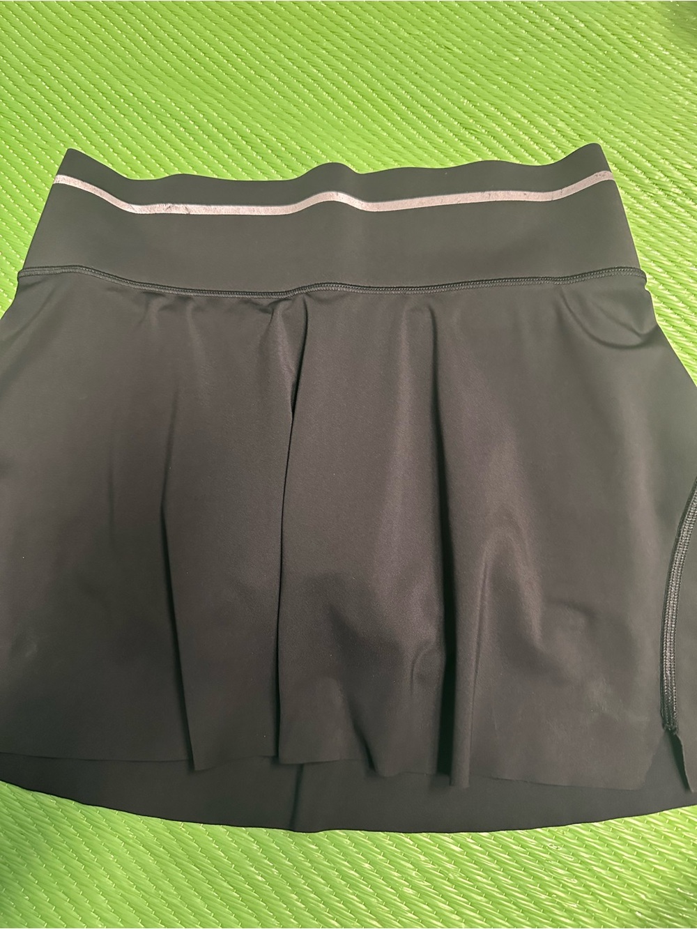 Athleta Black Athletic Skort with Reflective Waistband Accent
